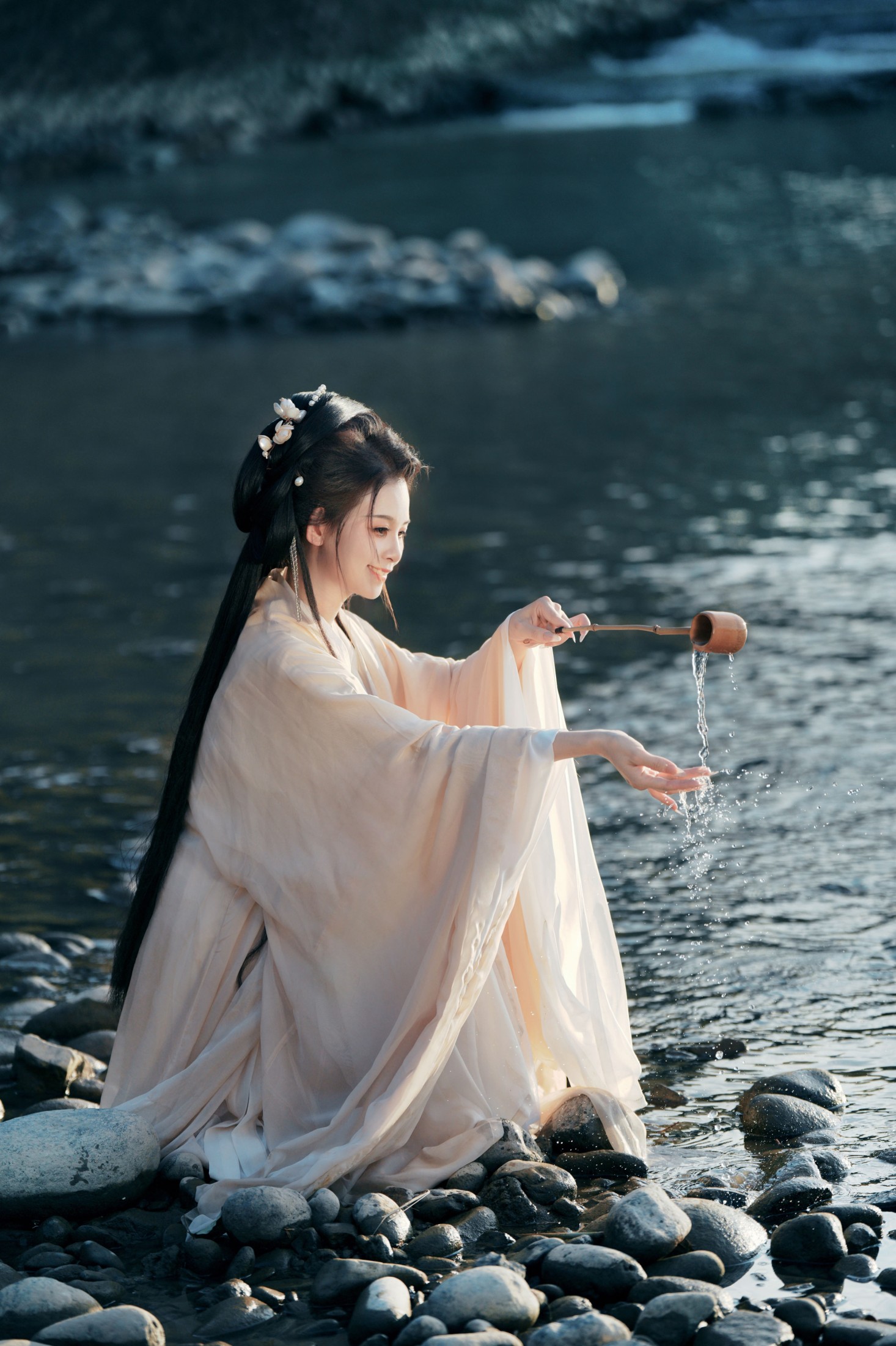 洛宁-唐 – 《魏晋风人像拍摄》[18P]